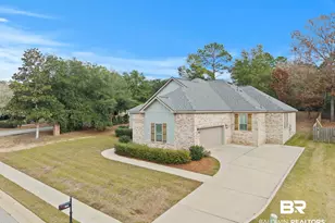 30844 Commander Ct, Spanish Fort, AL 36527 - Photo 4