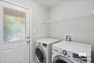 1254 W Forest Glen Dr, Mobile, AL 36618 - Photo 18