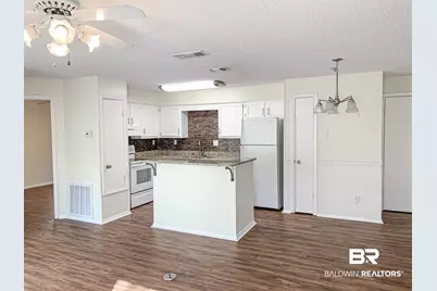 5608 Cottage Hill Drive #214, Mobile, AL 36609 - Photo 2