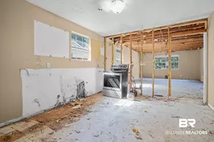401 Frederick Ave, Fairhope, AL 36532 - Photo 6