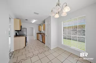 2704 Hampton Park Cir, Foley, AL 36535 - Photo 8