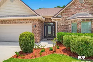 742 Cheswick Avenue, Fairhope, AL 36532 - Photo 2