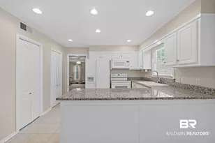 102 Iris Cir, Daphne, AL 36526 - Photo 14