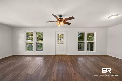 210 W Verbena Avenue, Foley, AL 36535 - Photo 6