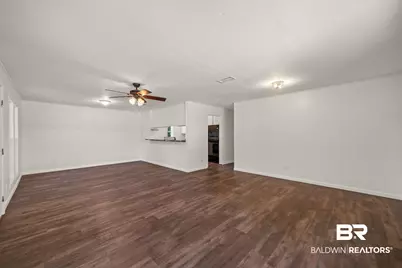 210 W Verbena Avenue, Foley, AL 36535 - Photo 8