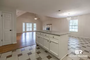 104 Leigh Cir, Daphne, AL 36526 - Photo 6