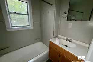 2708 Edgewood St, Mobile, AL 36607 - Photo 4