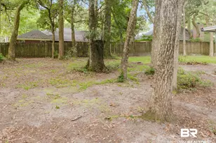 105 Plaza Cir, Daphne, AL 36526 - Photo 34
