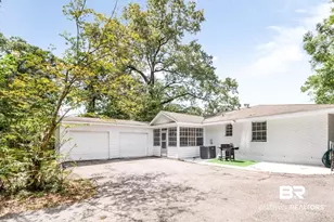 4857 N Woodcliff Dr, Mobile, AL 36693 - Photo 32