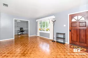 4857 N Woodcliff Dr, Mobile, AL 36693 - Photo 4