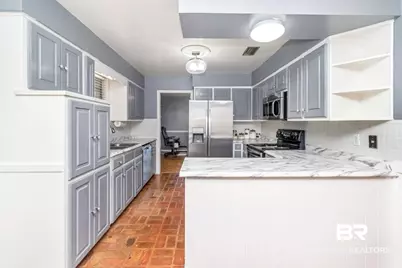 4587 N Woodcliff Drive, Mobile, AL 36693 - Photo 10