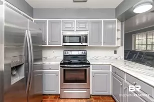 4857 N Woodcliff Dr, Mobile, AL 36693 - Photo 12