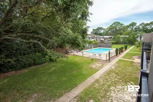 125 E 22nd Ave, Gulf Shores, AL 36542 - Photo 10
