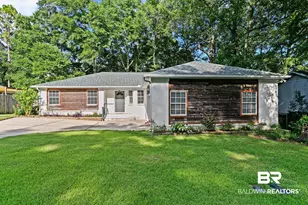 303 S Greenbriar Circle, Daphne, AL 36526 - Photo 2
