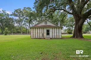 615 W Section Ave, Foley, AL 36535 - Photo 24
