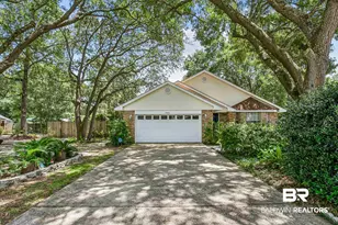 1945 Dunlap St, Pensacola, FL 32507 - Photo 2