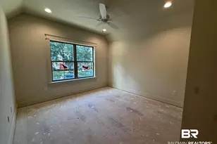 124 Glen Hardie Dr, Fairhope, AL 36532 - Photo 12