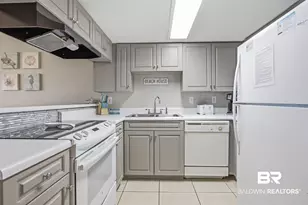 939 W Beach Blvd, Gulf Shores, AL 36542 - Photo 10