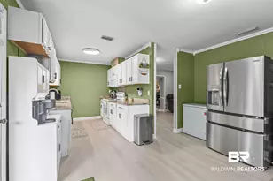 4305 Kwajalein Dr, Mobile, AL 36609 - Photo 8