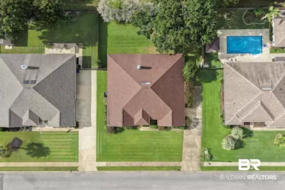 323 Manchester Lane, Foley, AL 36535 - Photo 2