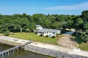 10289 Pleasure Point Rd, Gulf Shores, AL 36542 - Photo 54