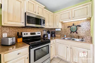 620 W Beach Blvd, Gulf Shores, AL 36542 - Photo 10