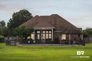 25843 Ravenwood Cir, Daphne, AL 36426 - Photo 2