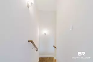 384 Dover St, Fairhope, AL 36532 - Photo 16