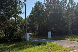 27731 Linholm Rd, Robertsdale, AL 36567 - Photo 1