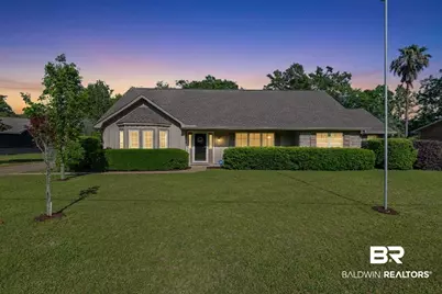904 N Holly Boulevard, Foley, AL 36535 - Photo 2