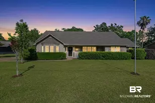 904 N Holly Blvd, Foley, AL 36535 - Photo 2