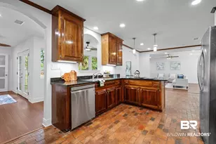 904 N Holly Blvd, Foley, AL 36535 - Photo 8