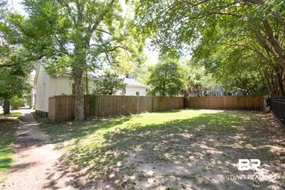 150 S Dearborn Street, Mobile, AL 36602 - Photo 60
