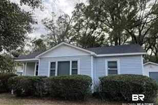 2375 S Buena Dr, Mobile, AL 36605 - Photo 1