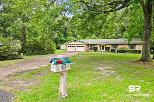 300 Norwood Ct, Bay Minette, AL 36507 - Photo 4