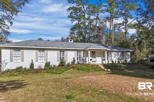10235 Canal Cir, Fairhope, AL 36532 - Photo 2