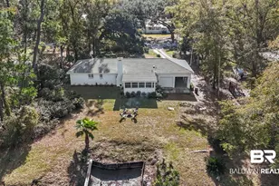 10235 Canal Cir, Fairhope, AL 36532 - Photo 12