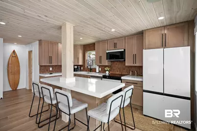 628 W 1st Avenue, Gulf Shores, AL 36542 - Photo 10