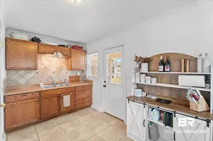 407 W Orchid Ave, Foley, AL 36535 - Photo 6
