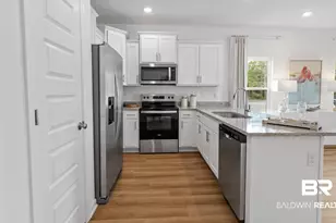 32275 Emancipation Cir, Spanish Fort, AL 36527 - Photo 6