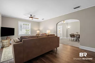 122 Florence Place, Mobile, AL 36607 - Photo 2