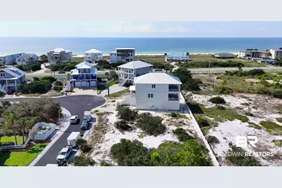337 Gulfview Lane, Pensacola, FL 32507 - Photo 8