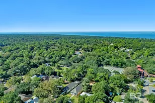 410 Azalea St, Fairhope, AL 36532 - Photo 40