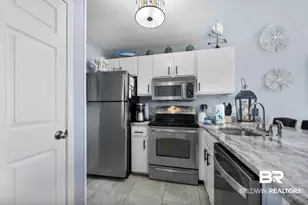 572 E Beach Blvd, Gulf Shores, AL 36542 - Photo 10