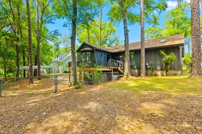 410 Frederick Avenue, Fairhope, AL 36532 - Photo 2