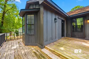 410 Frederick Ave, Fairhope, AL 36532 - Photo 4