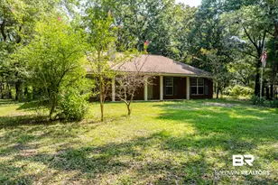 12041 Short Ln, Fairhope, AL 36532 - Photo 2