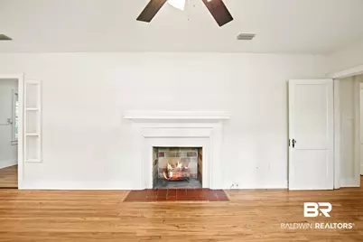 1009 W Pinewood Dr, Mobile, AL 36618 - Photo 14