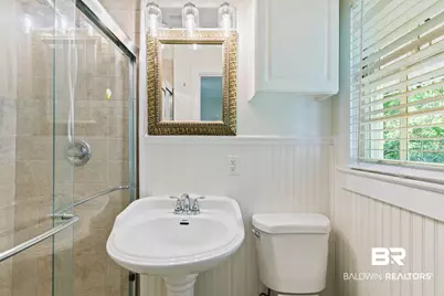 1009 W Pinewood Dr, Mobile, AL 36618 - Photo 36