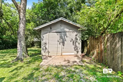 1009 W Pinewood Dr, Mobile, AL 36618 - Photo 48